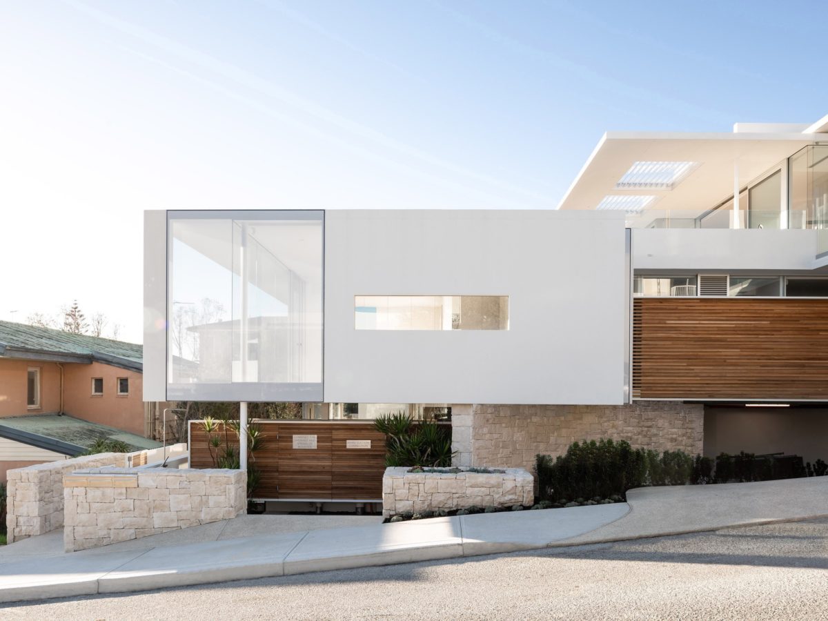 Modernist apartments - Overton Terraces - Braham architects - front