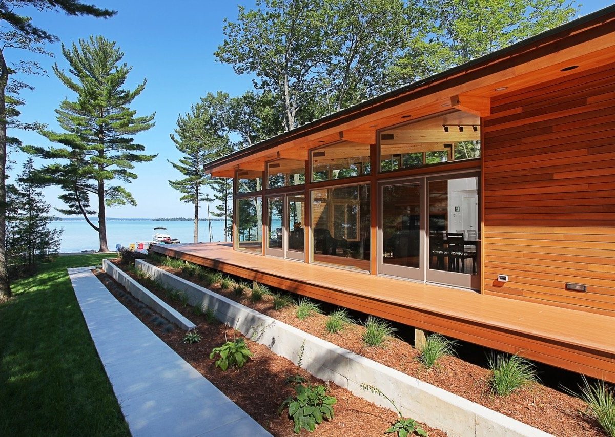 midcentury inspired lake house in Michigan