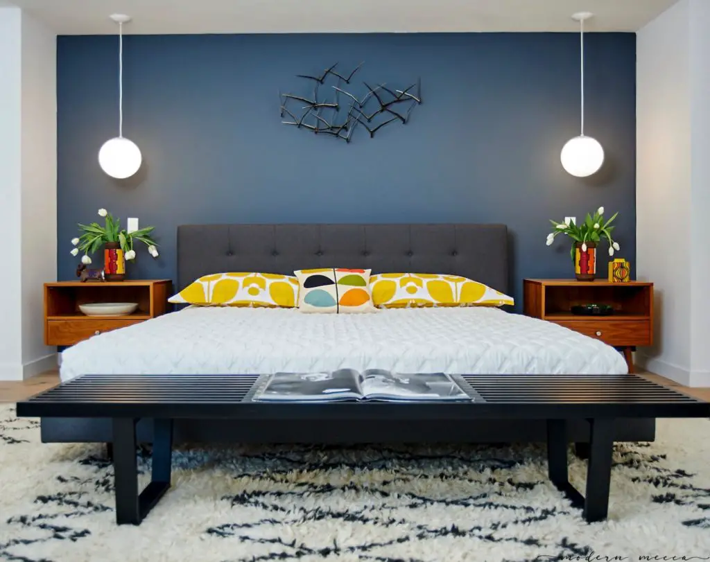 Claudia Andrade San Lucas Midcentury house renovation - bedroom