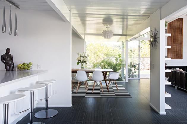 Eichler home remodel - Double Gable - klopf architecture - dining area
