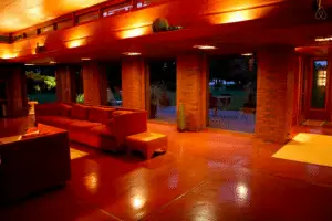 Frank lloyd wright - schwartz house - living room