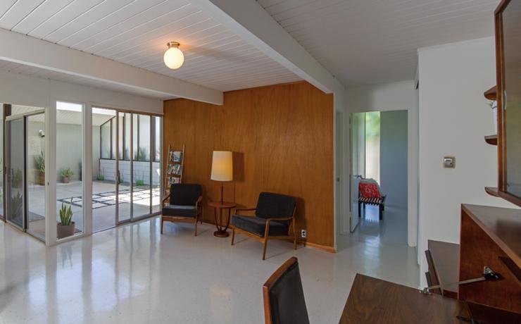 Eichler home - Orange County - Anshen and Allen - entrance