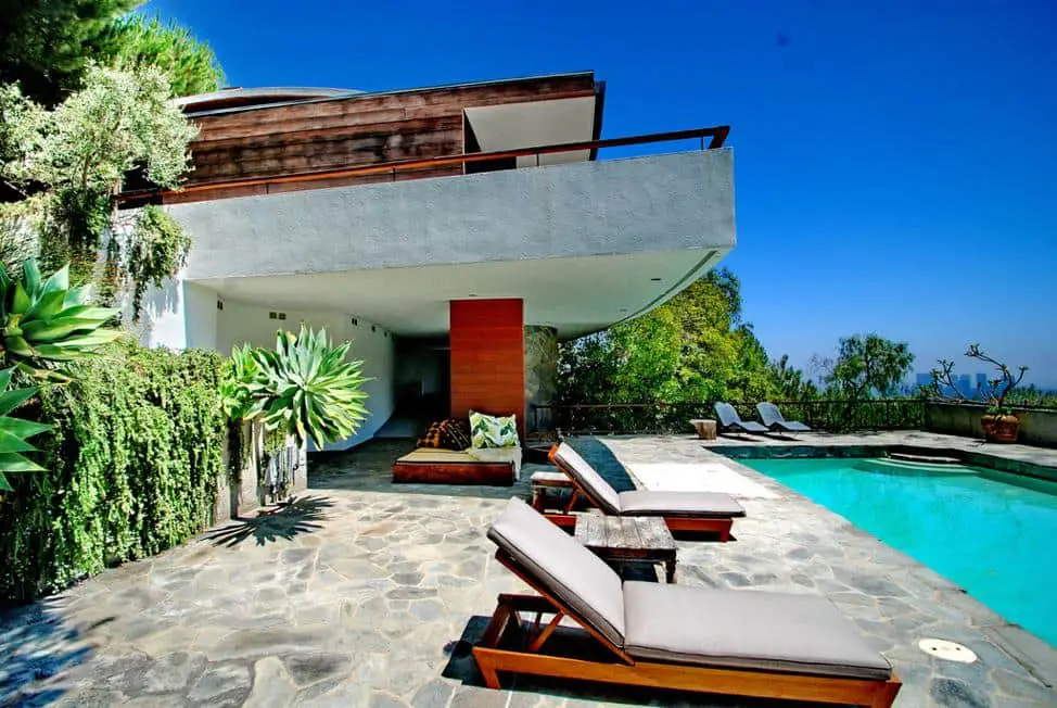 John Lautner - mid-century Schwimmer House - exterior