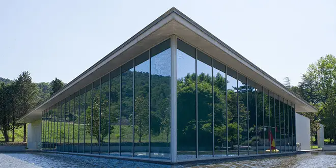chateau-la-coste art center - tadao ando