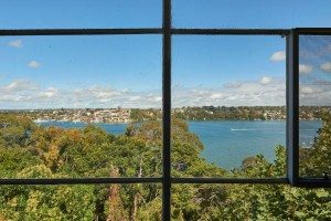 australian mid-century modern - harry-seidler---THURLOW-HOUSE view from second floor