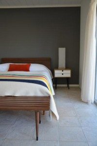 eichler home- karolina Buchner - guest bedroomn
