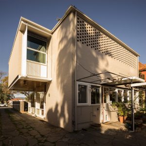 Robyn Boyd Walkey Residence - exterior