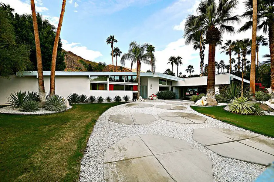 Palmer and Krisel - Las Palmas neighborhood Palm Springs - darren bradley