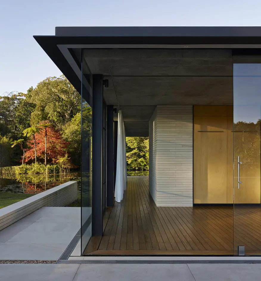 modern glass house australia Wirra Willa Pavilion