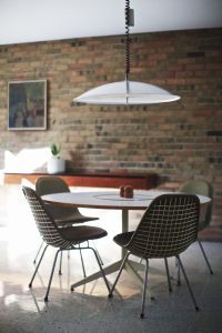 Beautifully Restored George Nelson Home