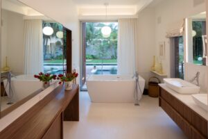 mid-century modern renovation in New Orleans - bathroom