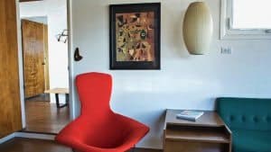 Rob Baker_Modern Mailbox_House