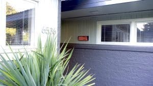 Rob Baker_Modern Mailbox_House