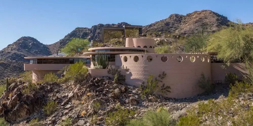 Frank Lloyd Wright Norman Lykes home far view