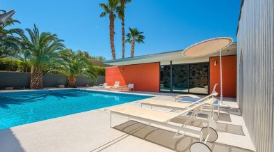 Swimming pool of Mid-century house in Rancho Mirage by E. Stewart Williams