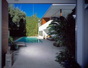 Richard Neutra Freedman Residence Exterior Daylight Pool Far