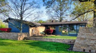 mid century house Cuyahoga Valley architect E. Keith Haag exterior daylight