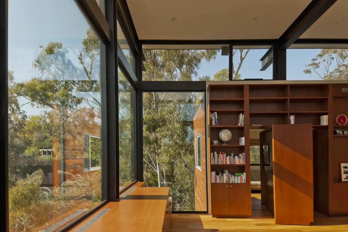 Crestwood Hills - Nonzero architects - Broom Way Residence interior living room