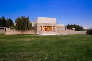 Frank Lloyd Wright Hollyhock House exterior facade
