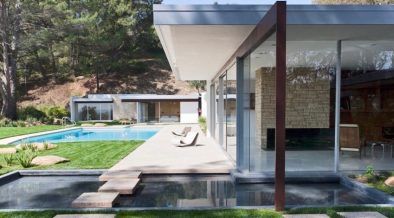 Richard Neutra Singleton Residence garden pond view
