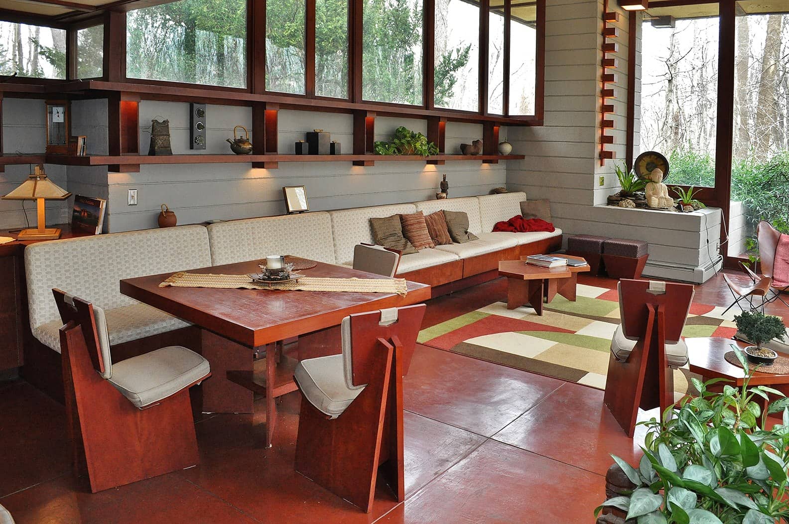 The Frank Lloyd Wright's Penfield House interior living room