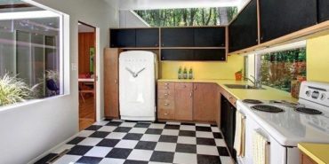 The-Paul-Hayden-Kirk-House-in-Bellevue kitchen