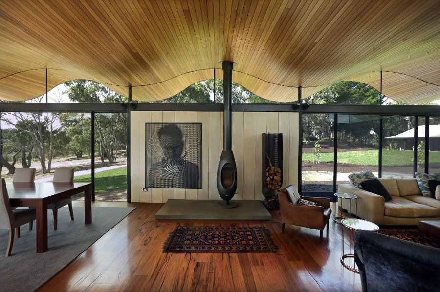 seeley architects - lauriston australian modern house - living room