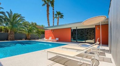 Mid-century house in Rancho Mirage by E. Stewart Williams pool