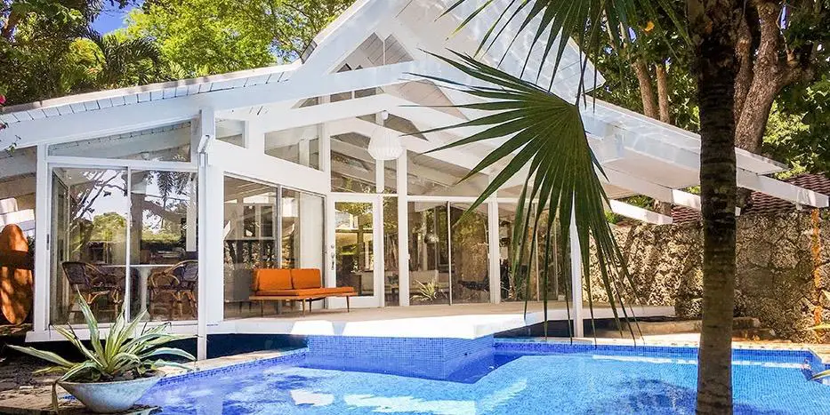 Darrell Fleeger mid-century house miami outside pool