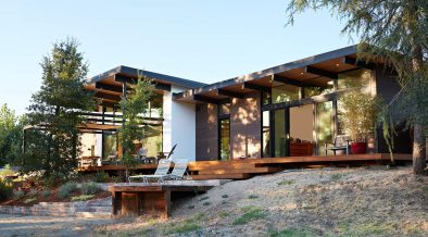 mid-century house renovation by Klopf architects in Sacramento - exterior