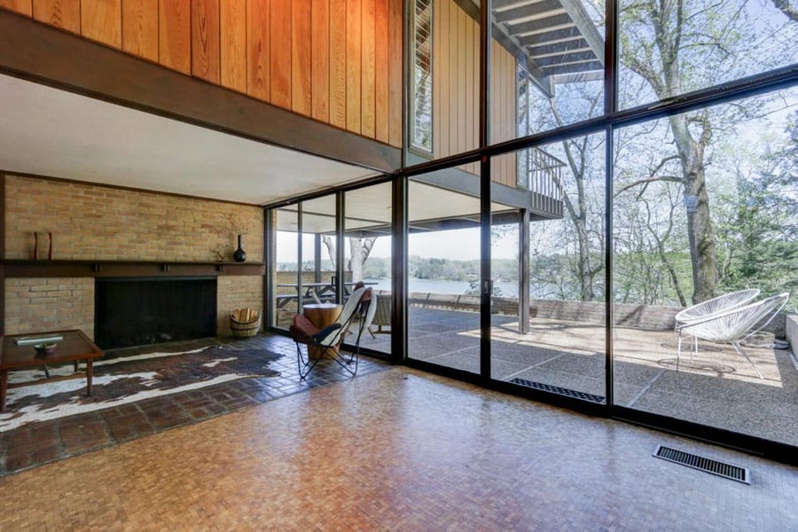 Mid Century house in Knoxville - living