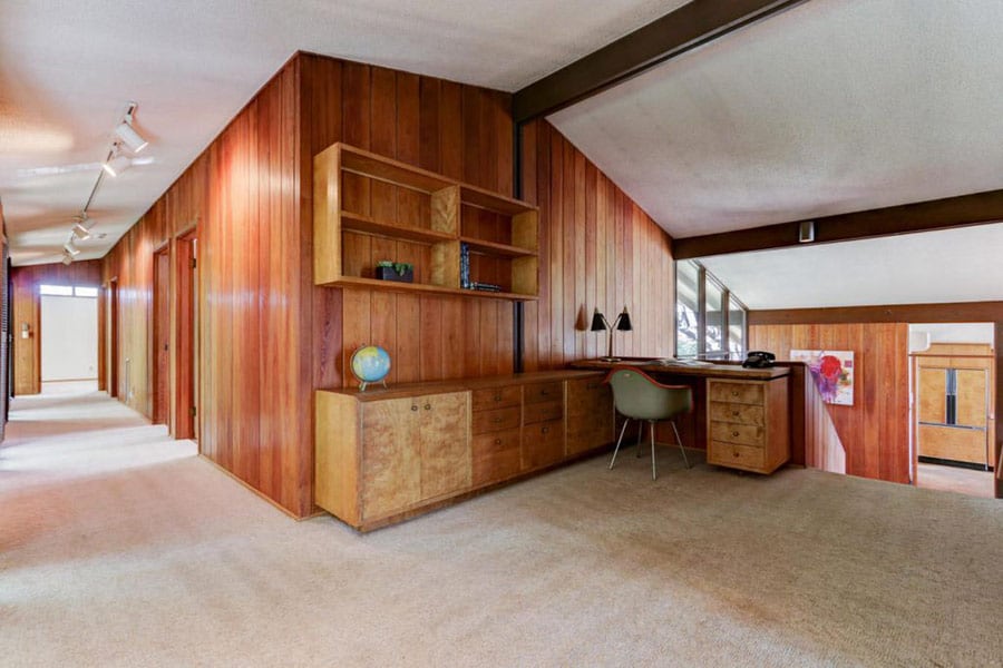 Mid Century house in Knoxville - upper floor