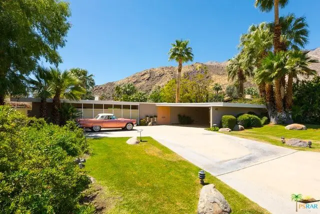 mid-century palm springs house rick harrison - driveway