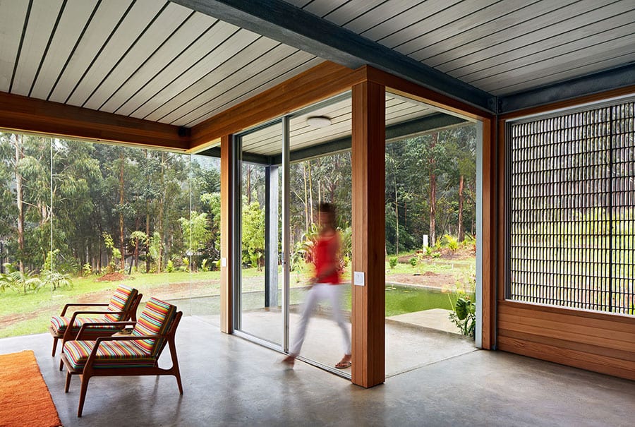 Hawaiian Modernism: Craig Steely's Minimalist Yeo House - interior