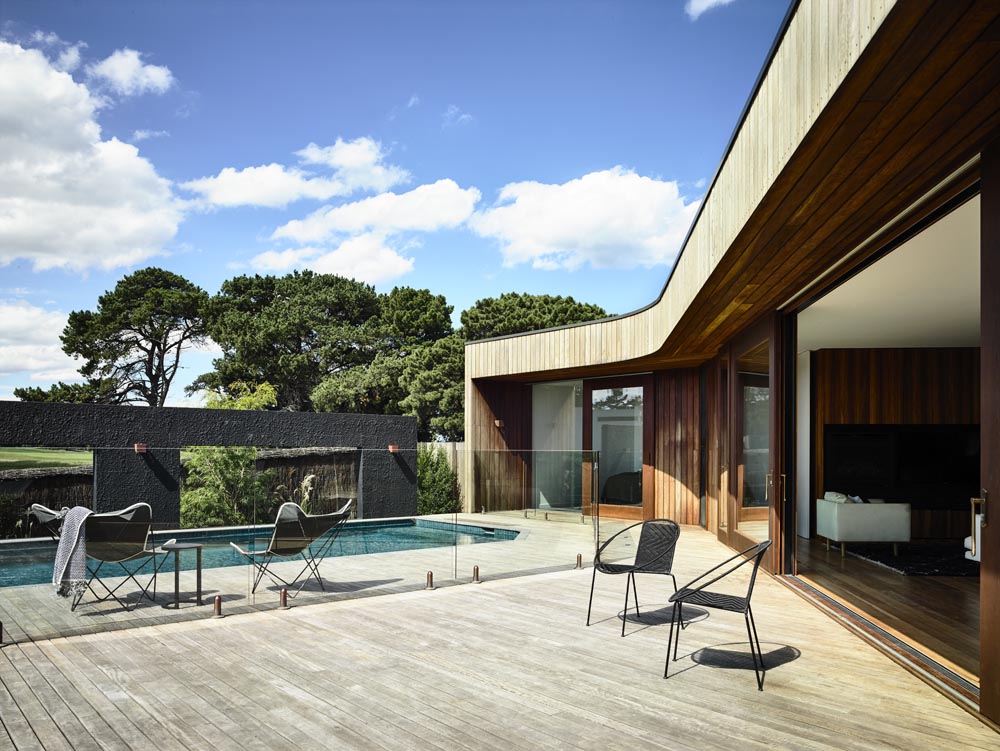 beach house - mid-century modern inspiration - pool