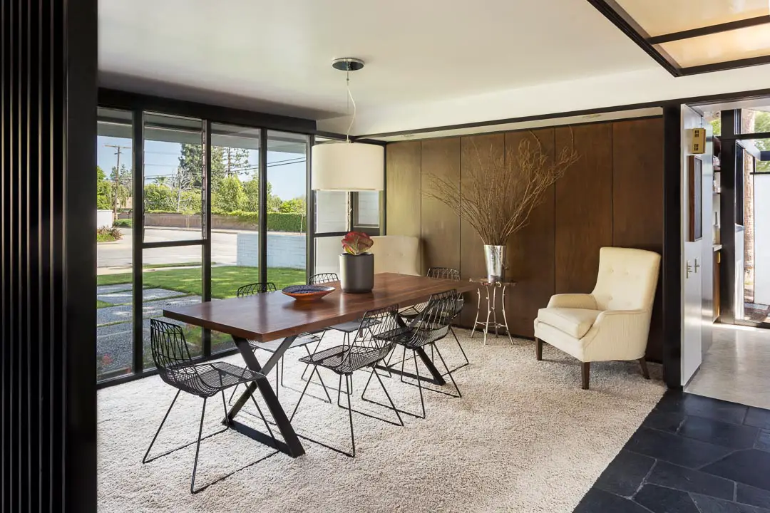 mid-century ranch style house california - dining area