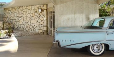 mid-century house in palm springs - Dan Chavkin