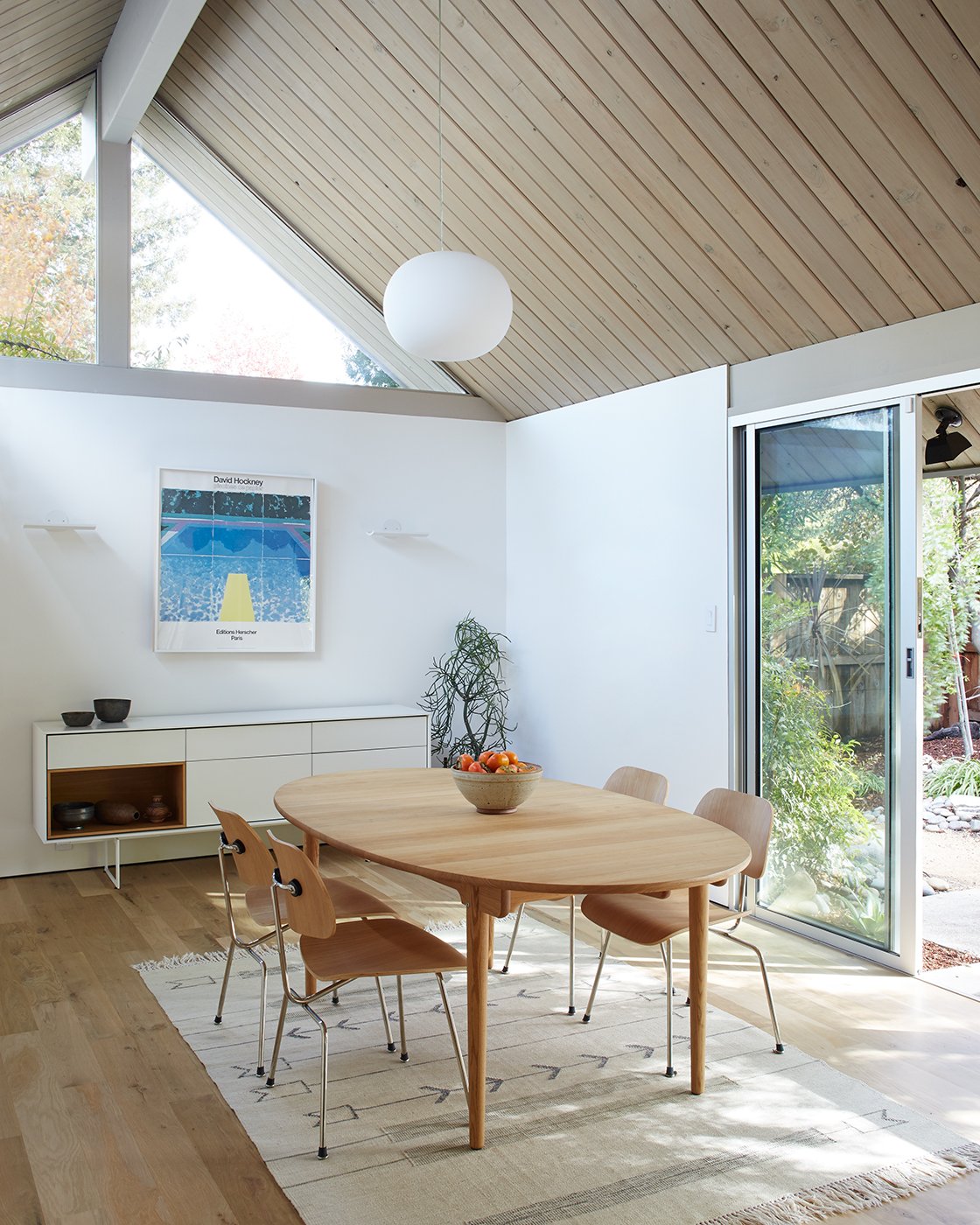 Eichler home - Reenwood House - dining area