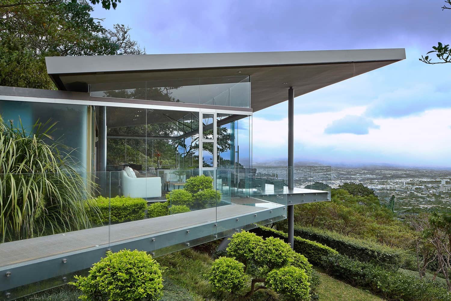 modernist house - costa rica - Cañas Arquitectos - exterior