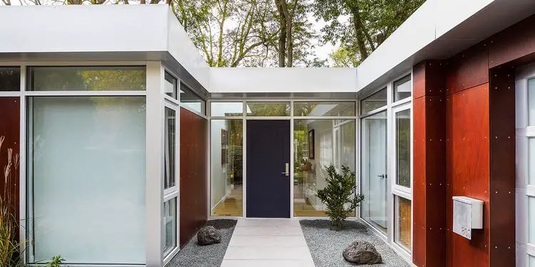 Contemporary Modernist house Glencoe Residence - Mason Miller - entrance