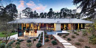 Australian modernist house danish interior - front