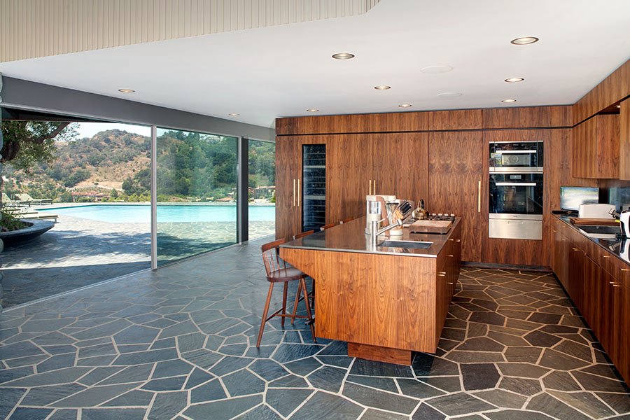 mid-century inspired Benedict Canyon house - kitchen