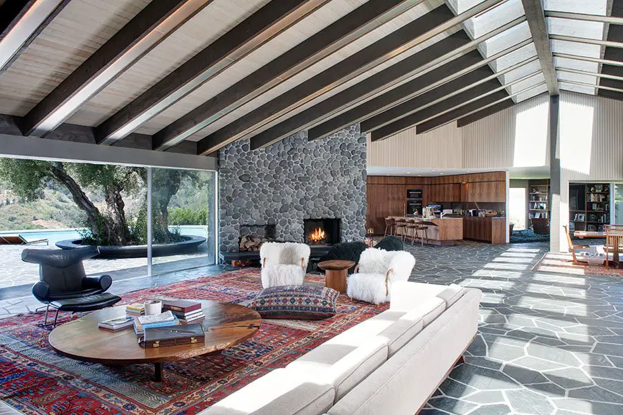 mid-century inspired Benedict Canyon house - living room