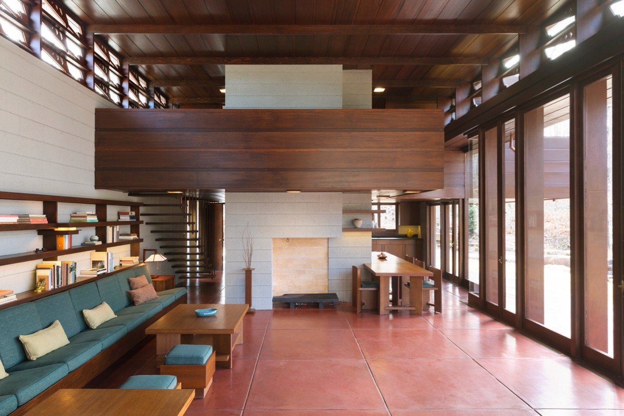 Frank Lloyd Wright - Bachman-Wilson House - living room