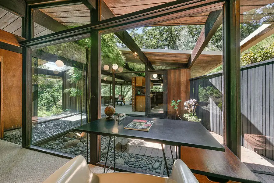 Mid Century Home in California by Roger Lee - bedroom