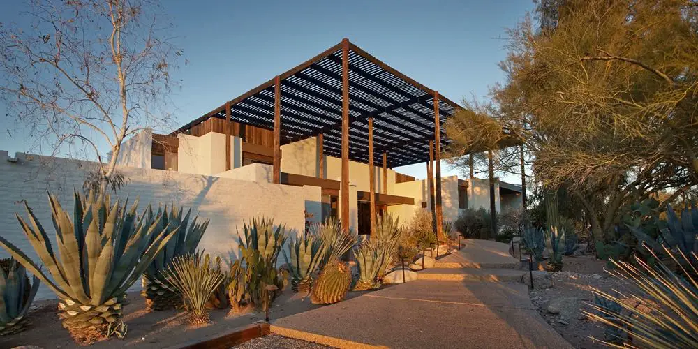 Ramada House desert house