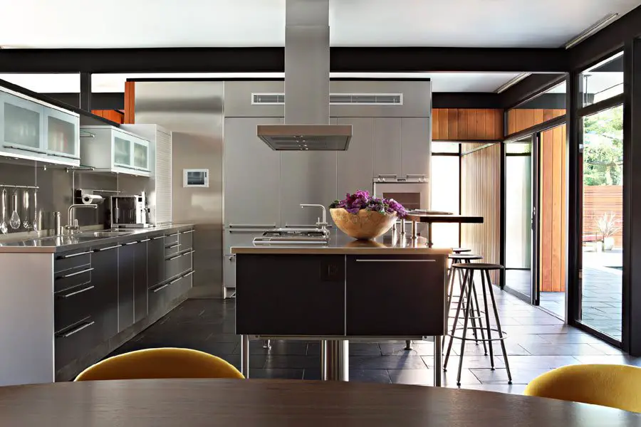 La Canada Flintridge mid-century house - kitchen