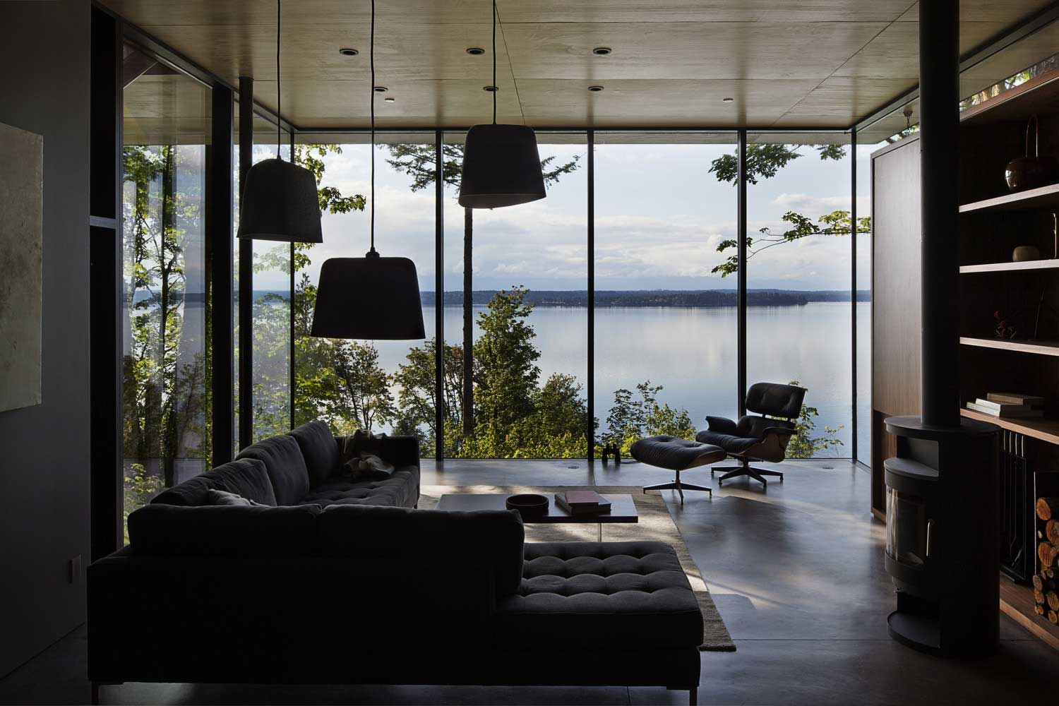 contemporary house - mwworks - Case Inlet Retreat - living