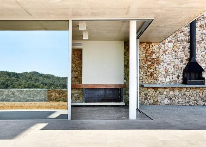 modernist villa costa brava - outside