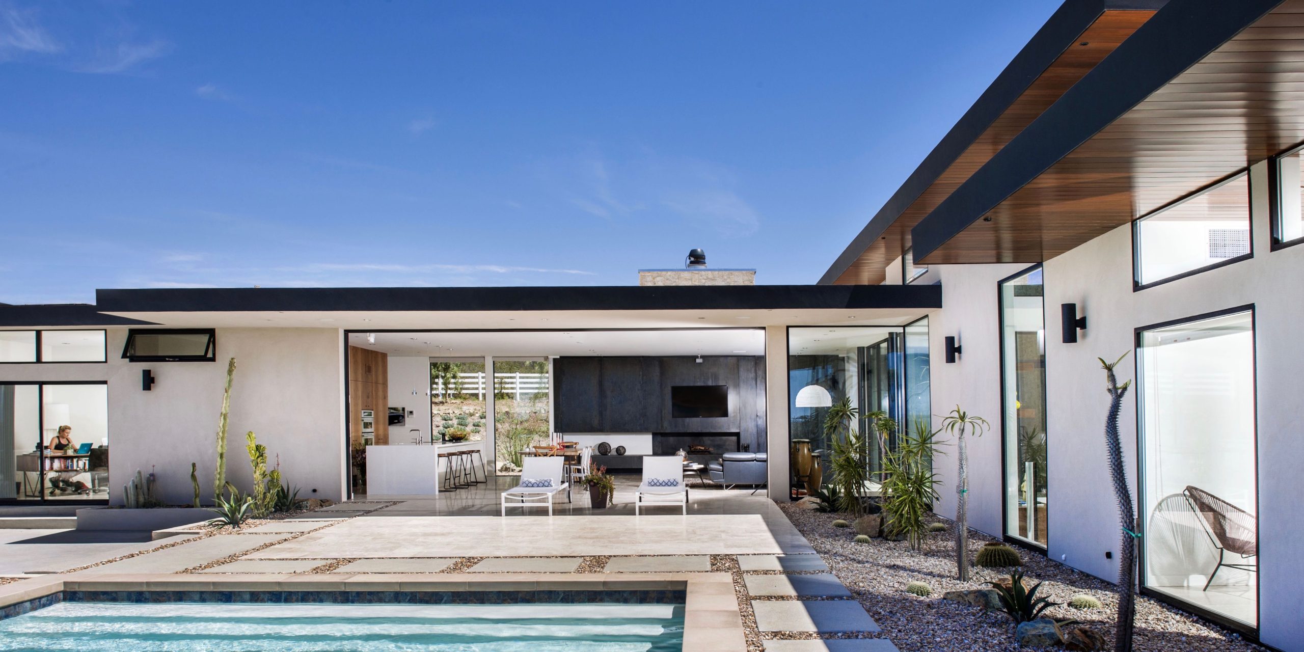 Marah Hoffman - Lahaye Residence - pool